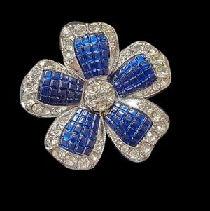Avon Cobalt Blue Floral Rhinestone & Lucite Brooch. Vintage, Waffle Style.